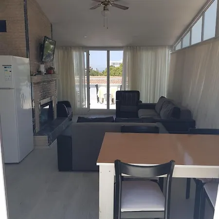 Appartamento Tatil Evi Kusadası